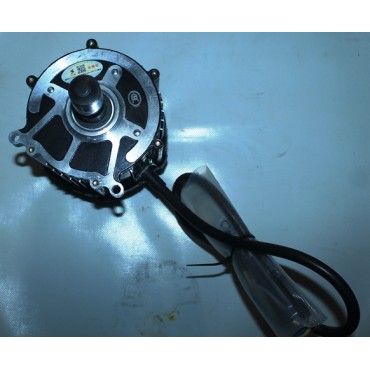 Arora Xlt48A Navara  Arka Motor Göbeği̇